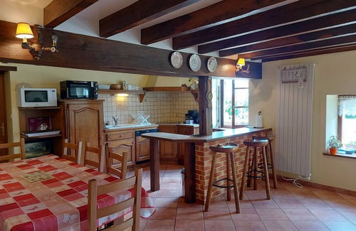 Mezieres-au-Perche Cottage | Charming Country Getaway with Garden, Near Paris - Sleeps 6