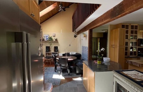 Juan de Fuca Electoral Area House | Charming Country Home Nestled in the Woodlands