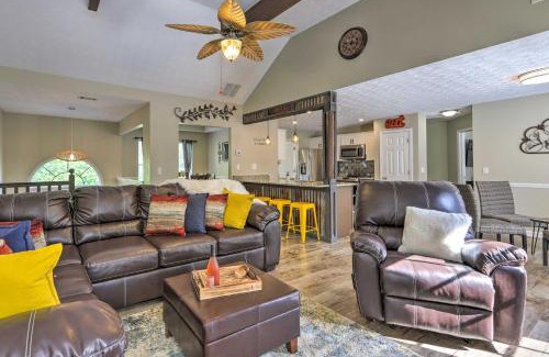 Oak Hill House | Charming Covington Home with Fire Pit and Game Room!
