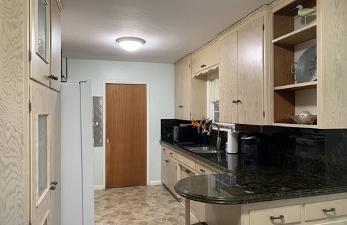 National City House | Charming, cozy & beachy 3-bedroom house in fabulous National City