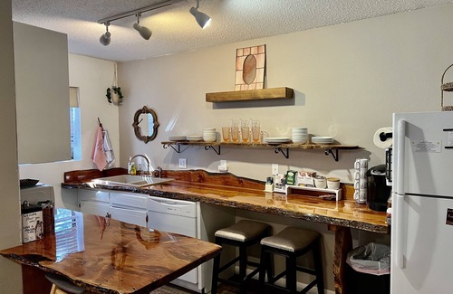 Cloudcroft Cabin | Charming& Cozy Cabin walking distance to downtown and trails