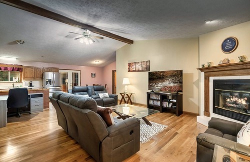 Wears Valley Cabin | Charming Cozy Cabin by the Smoky Mtns. Game Room, Fireplace, Sunroom, Fire Pit
