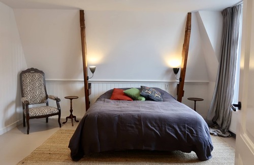 Amsterdam North Bed & Breakfast | Charming Dike House - Private Floor - Green view