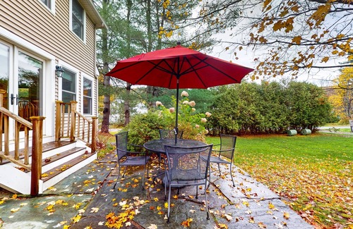 Montpelier House | Charming dog-friendly house w/pellet stove, yard, wifi, patio, w/d, central air