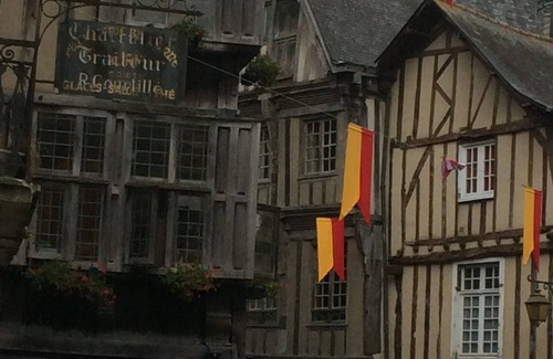 Dinan Apartment | Charming duplex Port de DINAN