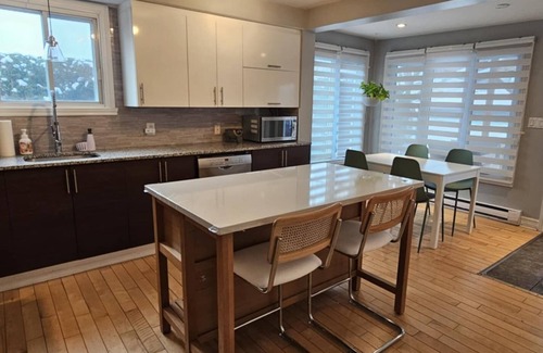Saint-Lambert Apartment | Charming family and pet-friendly 2 bedrooms apartment, near parks and metro