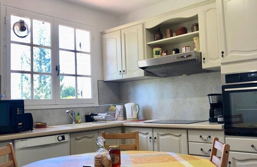 Yvoy-le-Marron Cottage | Charming Family Home with Garden, Near Forest, Loire Castles & Center-Parcs, Ideal for Kids