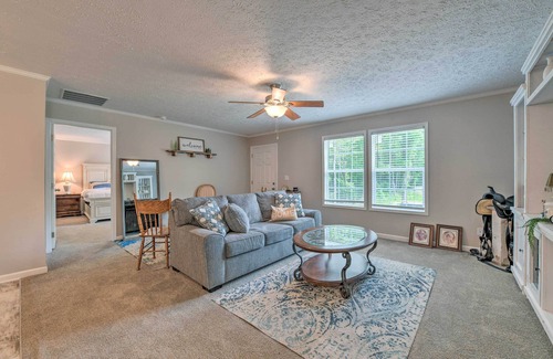 Wingate House | Charming Family-Friendly Wingate Home w/ Pond