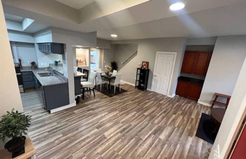 West Columbus House | Charming Family In Franklin