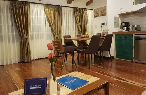 Quito Historic Center Apartment | Charming Family Penthouse with a Central Touch