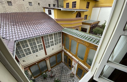 Quito Historic Center Apartment | Charming Family Penthouse with a Central Touch