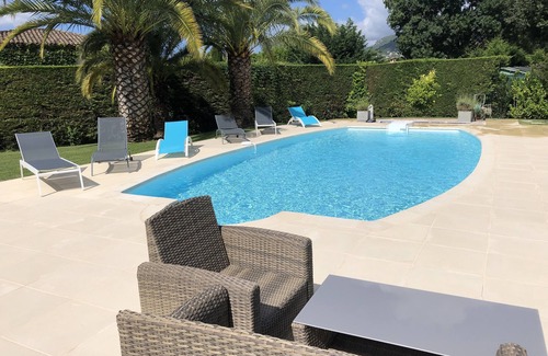 Vence Villa | CHARMING FAMILY VILLA WITH SWIMMING POOL 15 MINUTES FROM THE SEA