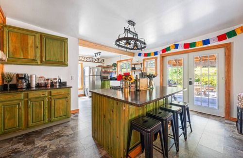 Jay Other | Charming Farmhouse, Sauna - 4 bedrooms, WiFi, AC in Upper Jay