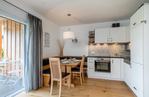 Mauterndorf Apartment | Charming flat with garden and mountain panorama