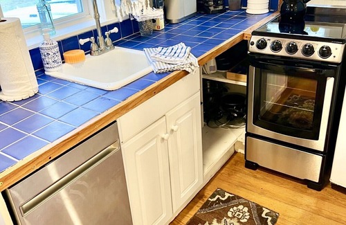 Folly Beach Cottage | Charming Folly Cottage! Steps to Downtown, Pier & Beach!