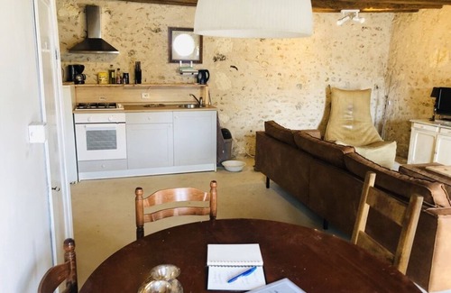 Pouille House | Charming French home on a spacious garden