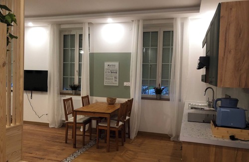 Cronenbourg Ouest Apartment | Charming, fully renovated apartment close to all amenities.