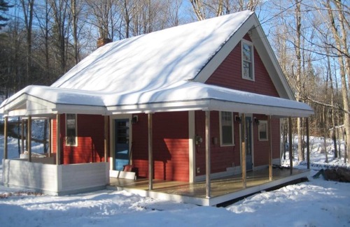 Grafton Cabin | Charming Fully Renovated One-Room Schoolhouse on 22+ acres