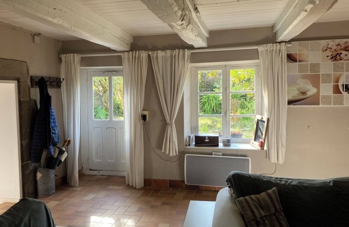 Langrolay-sur-Rance House | Charming gîte in a hamlet near the Rance, between Dinard, Dinan and St Malo