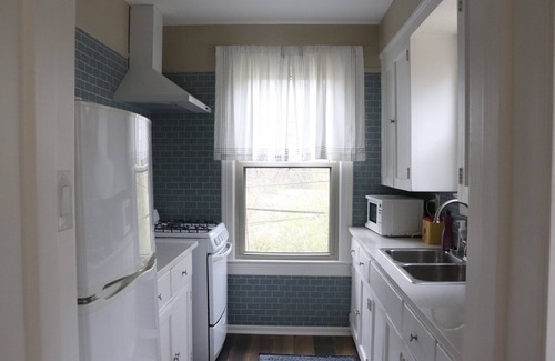 Hancock Cottage | Charming getaway in the heart of historic Hancock Neighborhood.