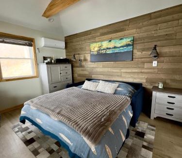 Youngstown Apartment | Charming Getaway to Unwind and Reconnect