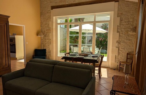 Saint-Cybardeaux Cottage | Charming Gîte with Shared Pool & Vineyard Views in Saint-Cybardeaux - Accessible & Family-Friendly