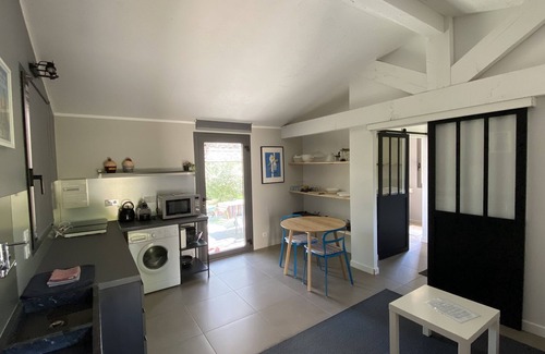 Crestet Cottage | Charming Guesthouse with view to countryside and Mont Ventoux