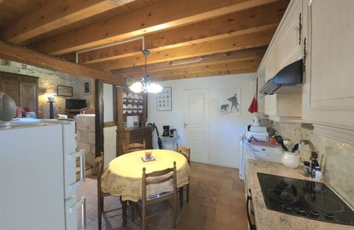 Brantome-en-Perigord Apartment | Charming house in Brantôme, pets allowed, parking included