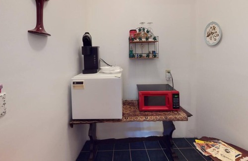 Wausau Bed & Breakfast | Charming, historic bed & breakfast in delightful Wausau with WiFi, AC & parking