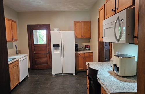 Steubenville House | Charming Historic Steubenville 5-bedroom home