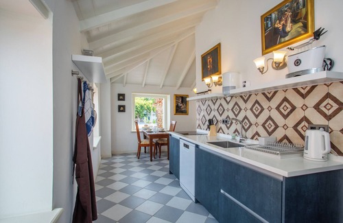 Otrobanda Apartment | Charming historical city apartment, Kura Hulanda Village