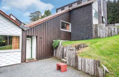 Untervalme House | Charming holiday home near the ski area