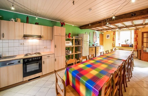 Awenne House | Charming Holiday Home in Awenne