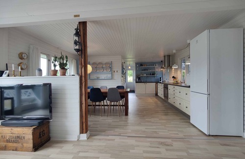 Hvidbjerg Strand House | Charming Holiday Home Near the Beach