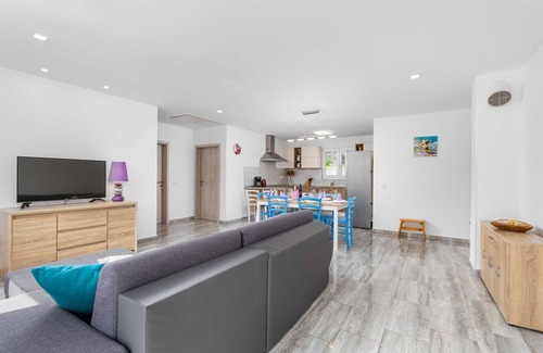 Gabonjin Villa | Charming holiday house Aurora with private pool