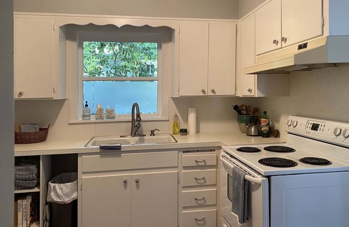 East Hill House | Charming Home in East Hill, nearby neighborhood parks, bayou, beach and downtown