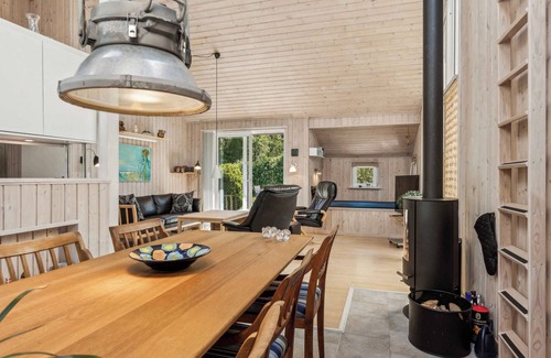 Helberskov Strand House | Charming home near Kattegat and nature