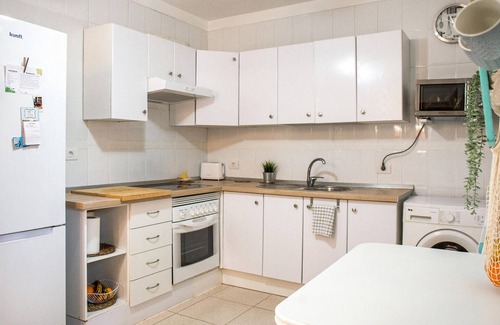 Las Rosas House | Charming, homely cottage located not far from the sea.