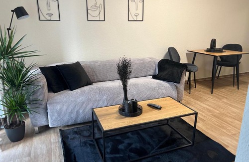 Weyhausen Apartment | Charming Homes - Studio 11