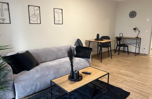 Weyhausen Apartment | Charming Homes - Studio 11