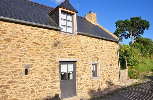 Ploubalay House | Charming house exclusive setting near the sea