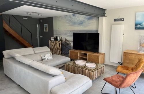 Kervoyal House | Charming house 300 M from the sea for 6 people