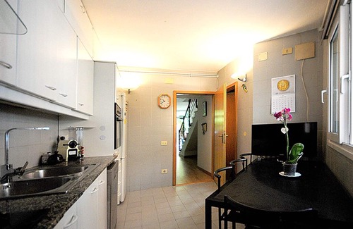La Vila Olimpica del Poblenou House | CHARMING HOUSE IN BARCELONA NEAR THE BEACH