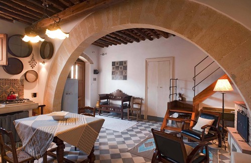 Buseto Palizzolo House | Charming house with shared pool - Titi