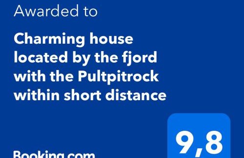 Strand Municipality House | Charming house located by the fjord with the Pultpitrock within short distance