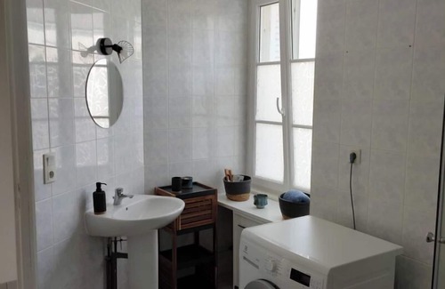 Murs-Erigne House | Charming house on the banks of the Louet