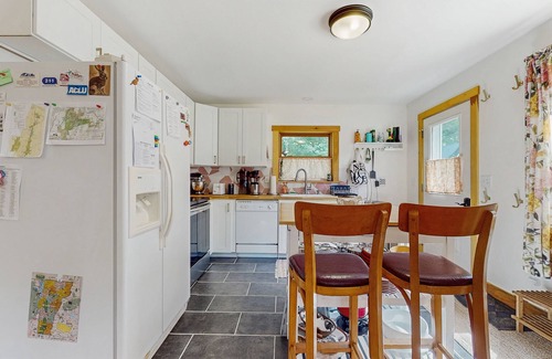 Grafton House | Charming house w/peaceful yard, close to village & recreation, kitchen, w/d
