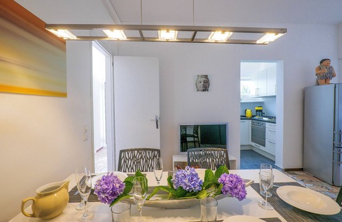 Agra House | Charming house with 6 rooms, panoramic views over Lake Maggiore and pool - tranquillity meets views