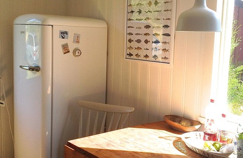 Arjang House | Charming house with comfort in a fantastic location right on the lake