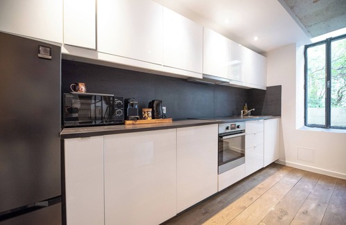 Montparnasse Apartment | Charming house with terrace